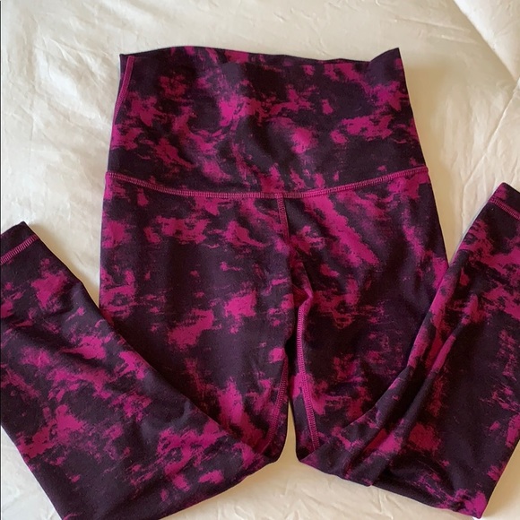 lululemon athletica Pants - Lululemon cropped leggings size 6